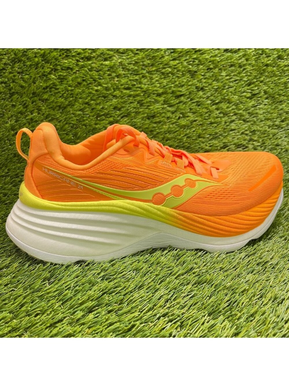 Saucony Hurricane 24 Womens Size 9 Orange Yellow Athletic Running Shoes Sneakers